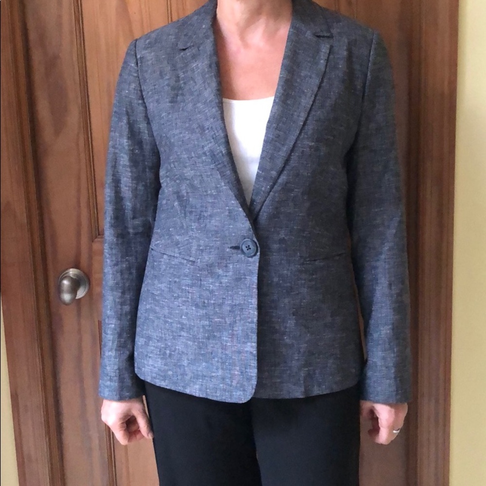 Blue-gray blazer